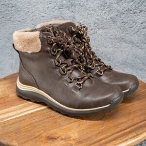 BareTraps YANTY Ankle Boots Women’s Faux Fur Lace Up Zip Brown Size 6 M